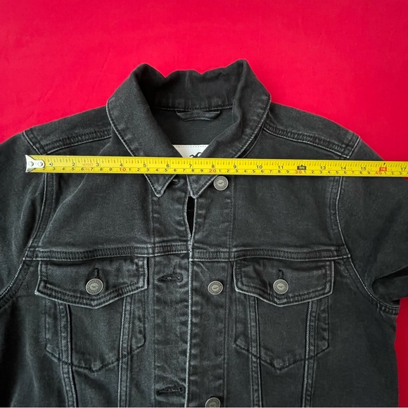 Hollister Cropped Denim Jacket Size S - Picture 4 of 8